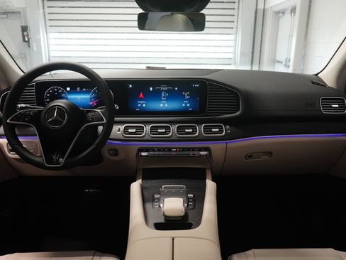 New 2026 Mercedes-Benz GLE 450 4MATIC Coupe image 17