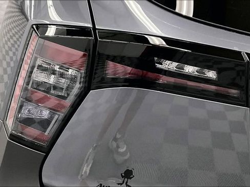 New 2026 Nissan Kicks SV image 18