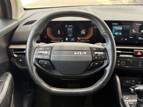 Used 2026 Kia Sportage LX AWD/4WD image 30