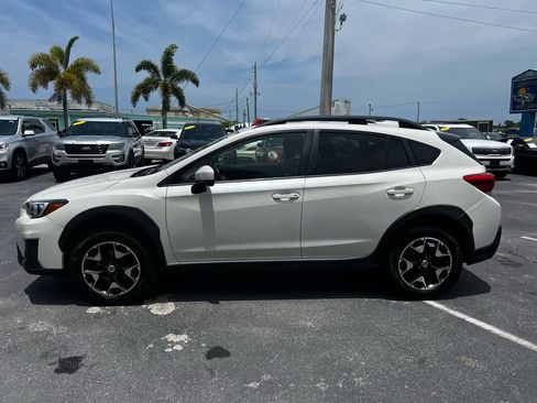 Used 2018 Subaru Crosstrek 2.0i Premium AWD/4WD image 3