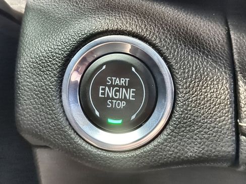 Used 2021 Buick Envision Preferred image 16