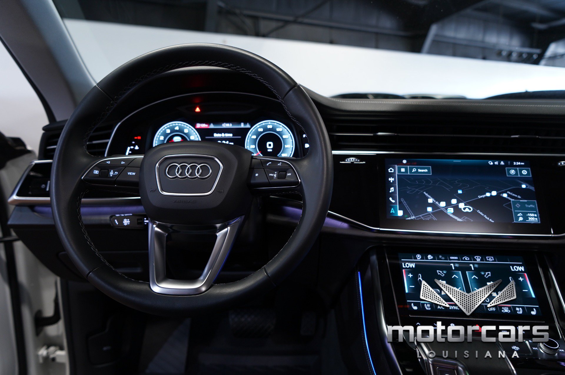 Used 2023 Audi Q8 Prestige AWD/4WD image 34