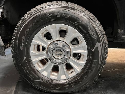Used 2022 Ford F350 XL w/ STX Appearance Package AWD/4WD image 24