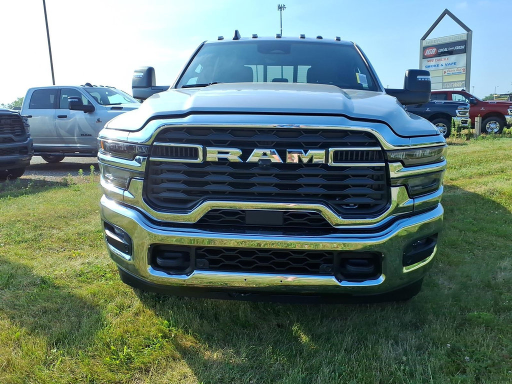 New 2026 RAM 3500 Big Horn AWD/4WD image 2