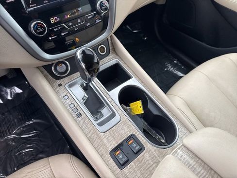 Used 2023 Nissan Murano SL image 32