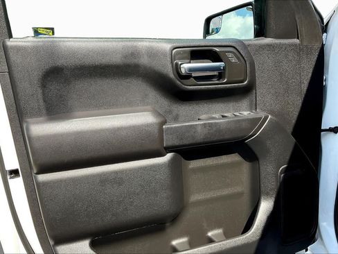 Used 2024 Chevrolet Silverado 1500 Custom AWD/4WD image 41