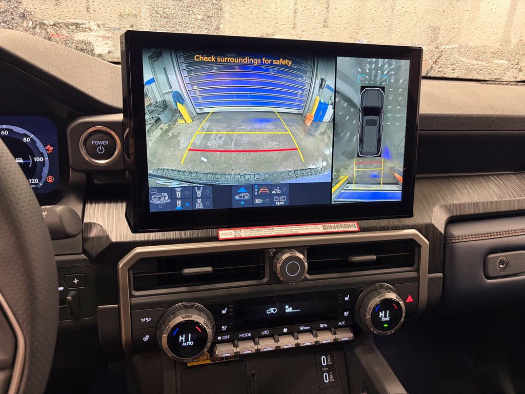 Used 2026 Toyota 4Runner Platinum AWD/4WD image 28