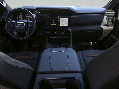 Used 2024 GMC Sierra 2500 AT4 w/ AT4 Premium Plus Package image 25