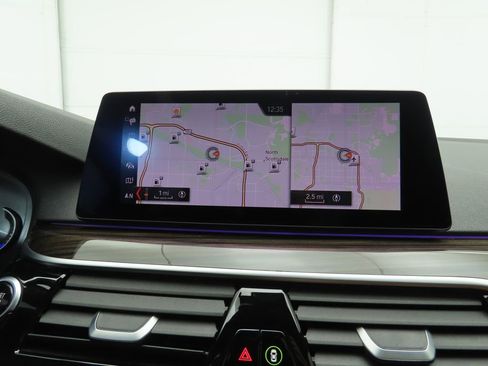 Used 2019 BMW 530i xDrive 530i xDrive w/ Convenience Package image 15