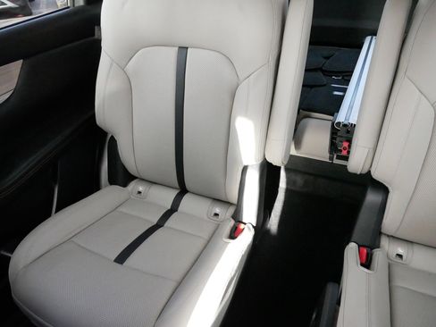 Used 2024 MAZDA CX-90 Plug-In Hybrid w/ Preferred image 12