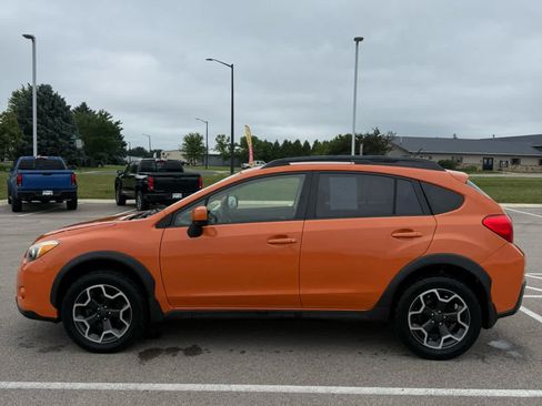 Used 2013 Subaru Crosstrek 2.0i Limited AWD/4WD image 8