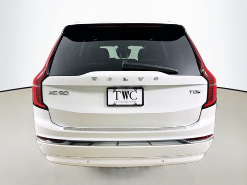 Used 2026 Volvo XC90 T8 Plus w/ Protection Package Premier AWD/4WD image 6