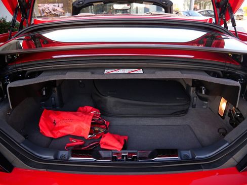 Used 2013 Ferrari California image 20