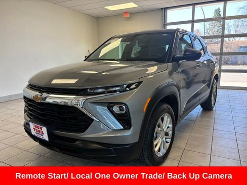 Certified 2025 Chevrolet TrailBlazer LS w/ LS Convenience Package image 1
