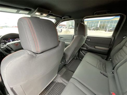 Used 2024 Nissan Frontier PRO-4X w/ Pro Convenience Package image 21