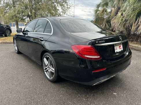 Used 2019 Mercedes-Benz E 300 w/ Premium 1 Package image 9