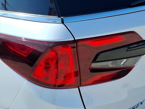 Used 2025 Honda Odyssey Touring image 12