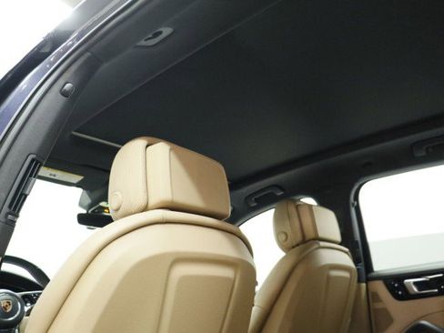 Used 2019 Porsche Cayenne S AWD/4WD image 28