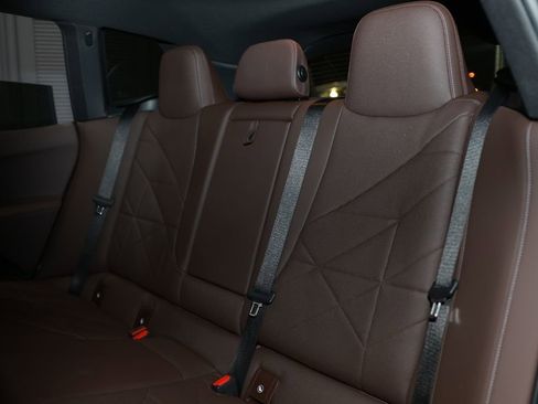 Used 2024 BMW iX xDrive50 w/ Premium Package image 22