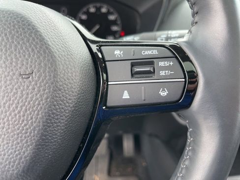 Used 2023 Honda HR-V EX-L image 19