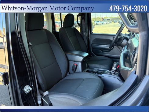 Used 2022 Jeep Wrangler Unlimited Sport S image 32