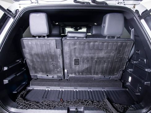 Used 2024 Toyota Sequoia Platinum image 11