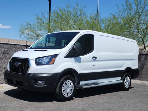 Used 2025 Ford Transit 250 Low Roof w/ Exterior Upgrade Package RWD image 4