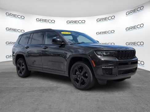 Used 2024 Jeep Grand Cherokee L Limited w/ Luxury Tech Group II RWD image 1