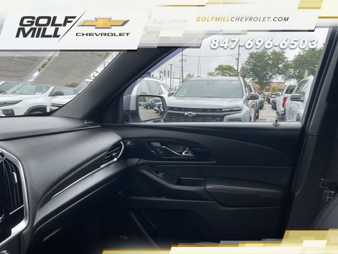 Used 2022 Chevrolet Traverse RS AWD/4WD image 23