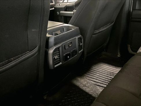 Used 2019 Ford F150 XLT w/ Equipment Group 302A Luxury image 11