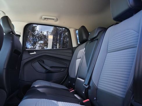 Used 2018 Ford Escape SE AWD/4WD image 15