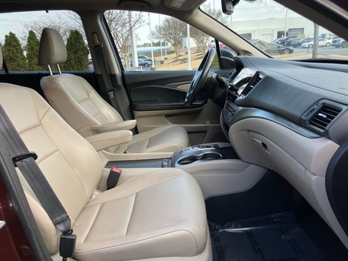 Certified 2022 Honda Pilot Special Edition image 36