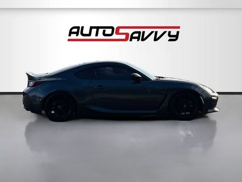 Used 2024 Toyota GR86 Premium RWD image 8