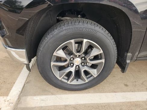 Used 2024 Chevrolet Silverado 1500 LT w/ Protection Package RWD image 9