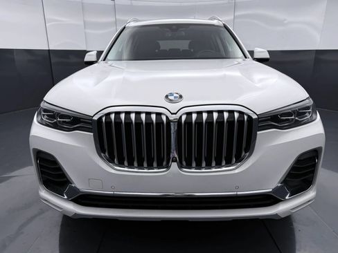 Used 2020 BMW X7 xDrive40i w/ Cold Weather Package AWD/4WD image 2