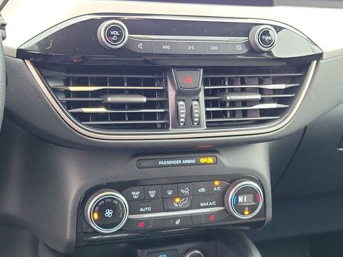 Certified 2021 Ford Escape SE w/ Cold Weather Package image 28