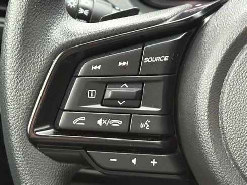 Used 2025 Subaru Crosstrek 2.0i Premium image 16