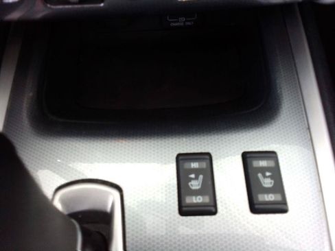 Used 2018 Nissan Pathfinder SL w/ Midnight Edition Package AWD/4WD image 12