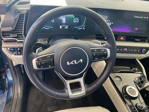 Used 2024 Kia Sportage EX w/ EX Premium Package image 9