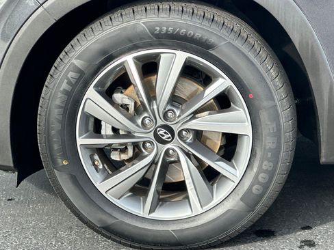 Used 2020 Hyundai Santa Fe SEL w/ Convenience + Premium Package image 25