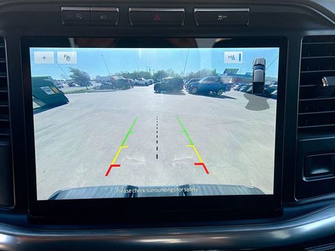 Used 2021 Ford F150 Lariat image 16