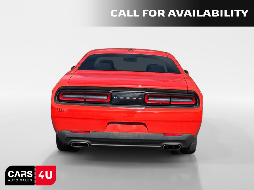 Used 2017 Dodge Challenger SXT RWD image 6