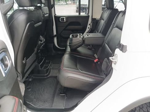 Used 2026 Jeep Wrangler Unlimited Rubicon w/ Safety Group AWD/4WD image 24