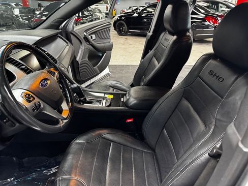 Used 2017 Ford Taurus SHO w/ Driver Assist Package image 34