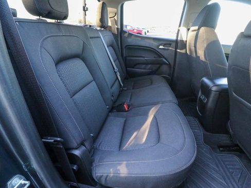 Used 2018 GMC Canyon SLE w/ SLE Convenience Package image 25