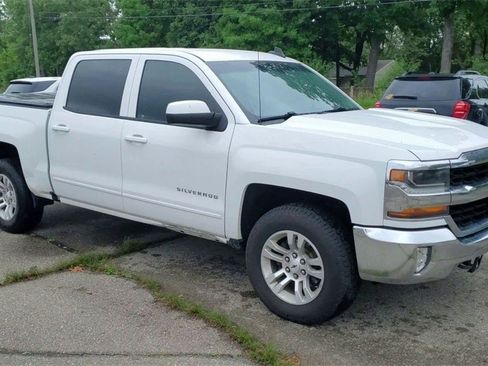 Used 2017 Chevrolet Silverado 1500 LT w/ All Star Edition image 49