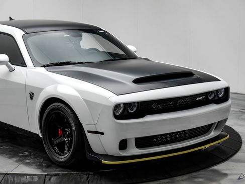 Used 2018 Dodge Challenger SRT Demon image 28
