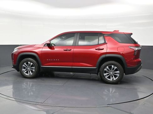 Used 2025 Chevrolet Equinox LT w/ Safety and Technology Package FWD image 2