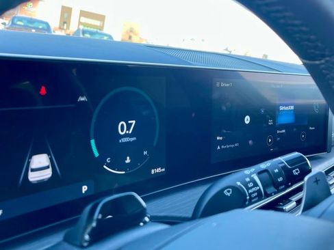 Used 2024 Hyundai Santa Fe Limited image 38