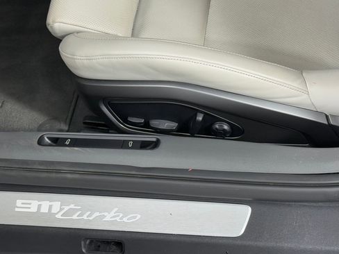 Used 2022 Porsche 911 Turbo image 16